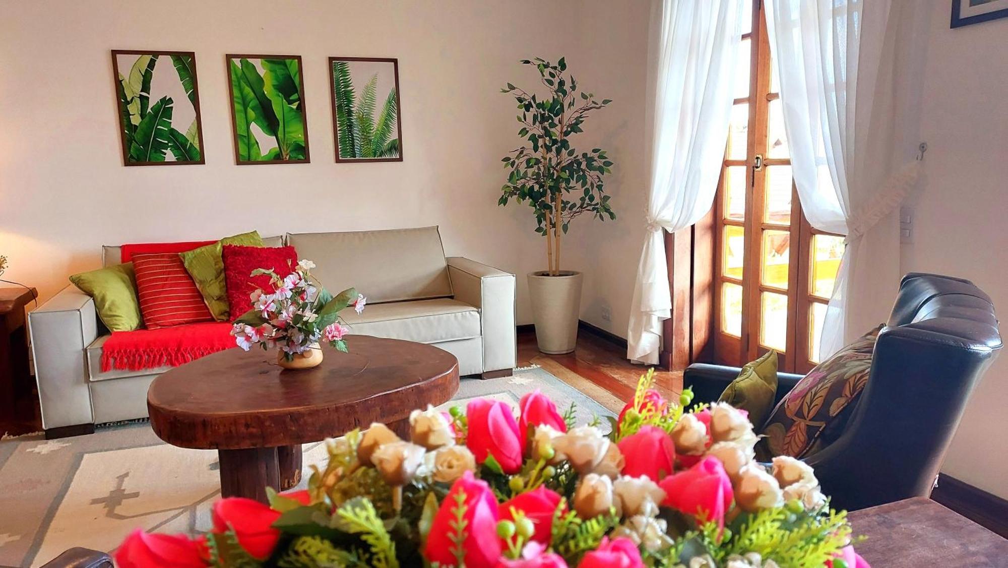 Apartamento Para Temporada No Alto Do Capivari กังโปสดูจอร์เดา ภายนอก รูปภาพ